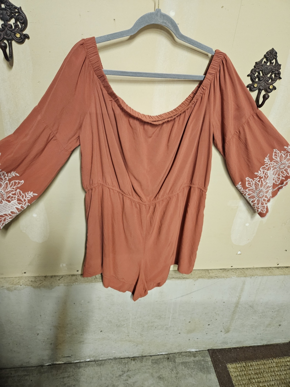 Xhilaration Terracotta Off-the-Shoulder Embroidered Bell Sleeve Romper 2X